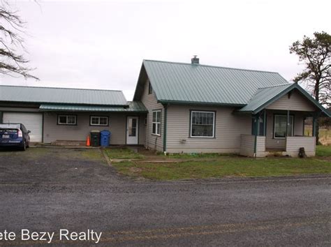 The Barnes Drive warehouse property sits on 5. . Craigslist houses for rent lewis county wa